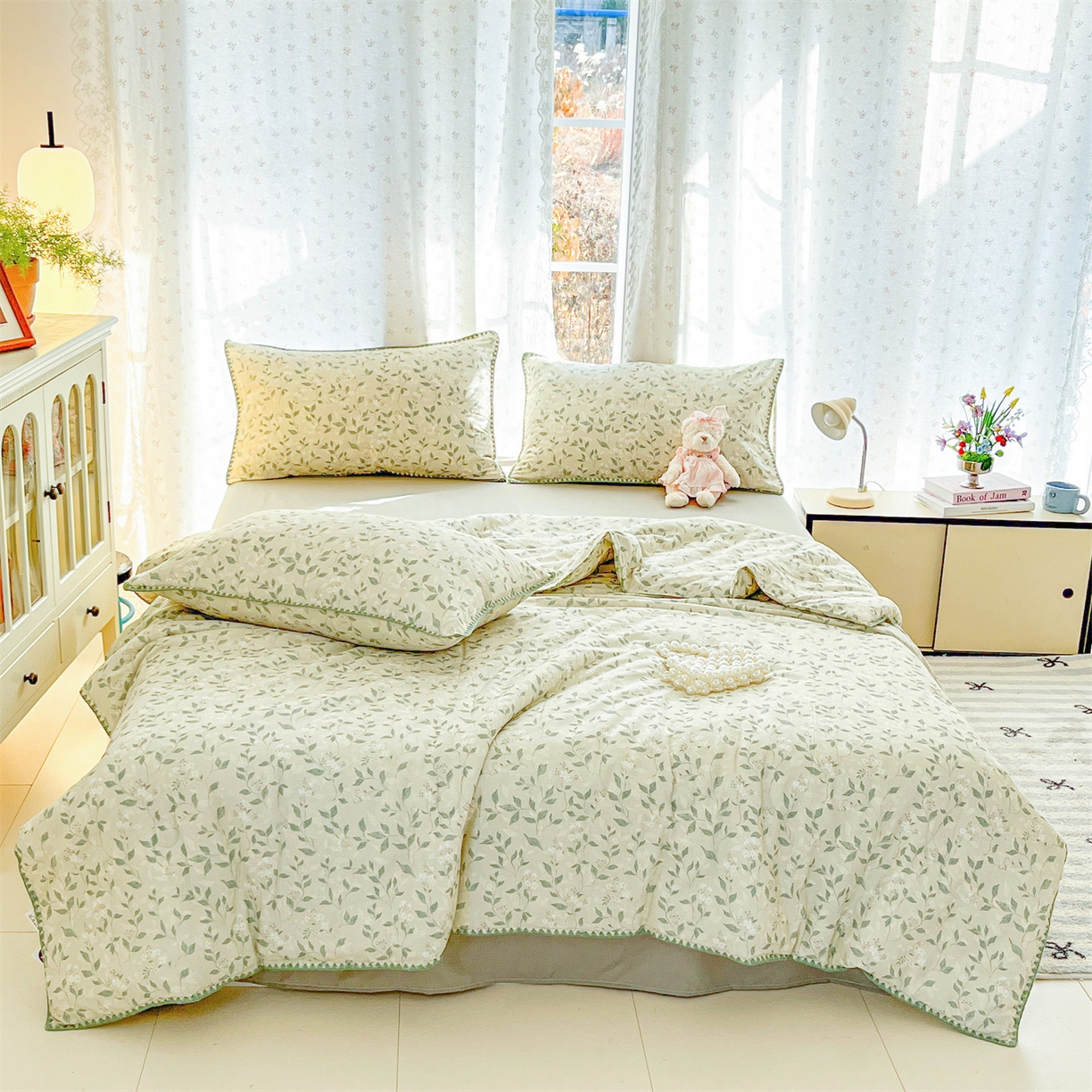 91家纺网 家纺一手货源 找家纺 盛秋家纺 2026新款三角针水洗棉贝壳边印花夏被系列 澳白+明灰