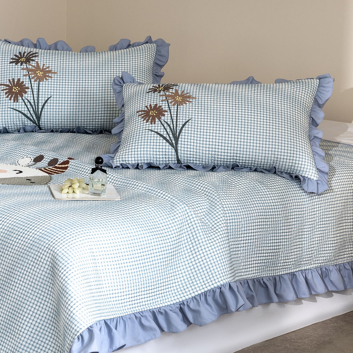 91家纺网 家纺一手货源 找家纺 立奥被业 2026新品古法水洗棉夏被仿棉大版床盖防棉大版夏被 长颈鹿蓝