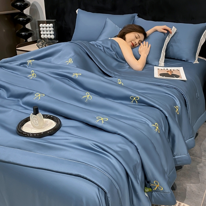 91家纺网 家纺一手货源 找家纺 （总）益多眠 2026新款水洗真丝刺绣夏被夏凉被空调被四件套