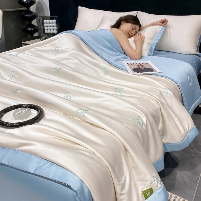 91家纺网 家纺一手货源 找家纺 （总）益多眠 2026新款水洗真丝刺绣夏被夏凉被空调被四件套