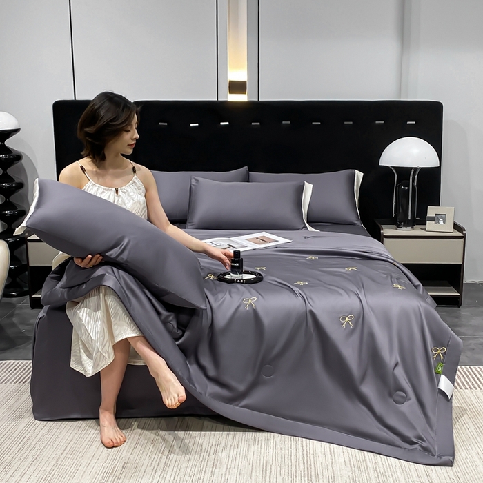 益多眠 2026新款水洗真丝刺绣夏被夏凉被空调被四件套 蝴蝶结高级灰