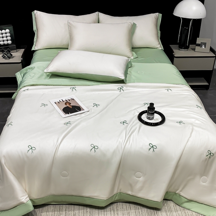 91家纺网 家纺一手货源 找家纺 益多眠 2026新款水洗真丝刺绣夏被夏凉被空调被四件套 蝴蝶结奶白绿