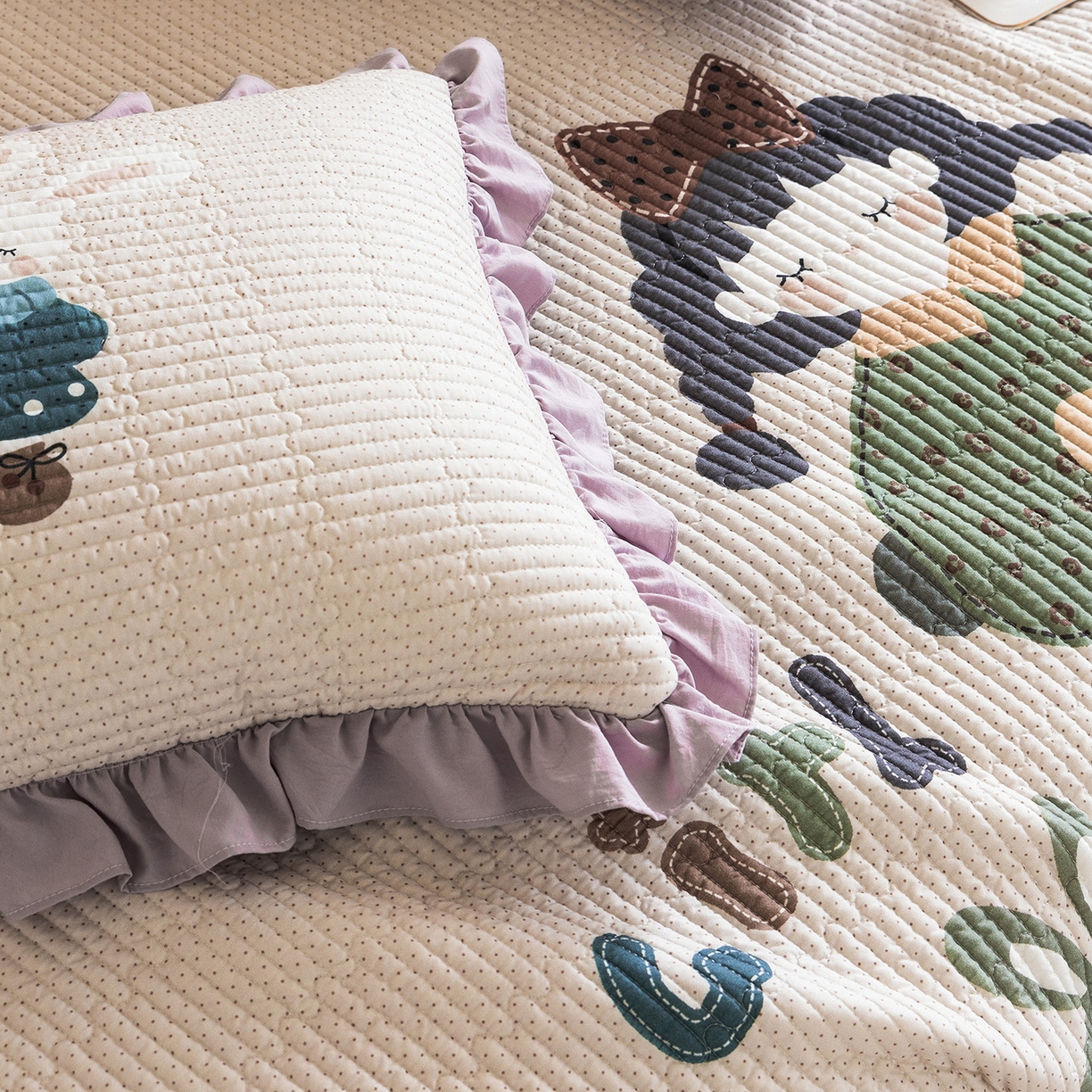 91家纺网 家纺一手货源 找家纺 立奥被业 2026新品古法水洗棉夏被仿棉大版床盖防棉大版夏被 快乐童年紫