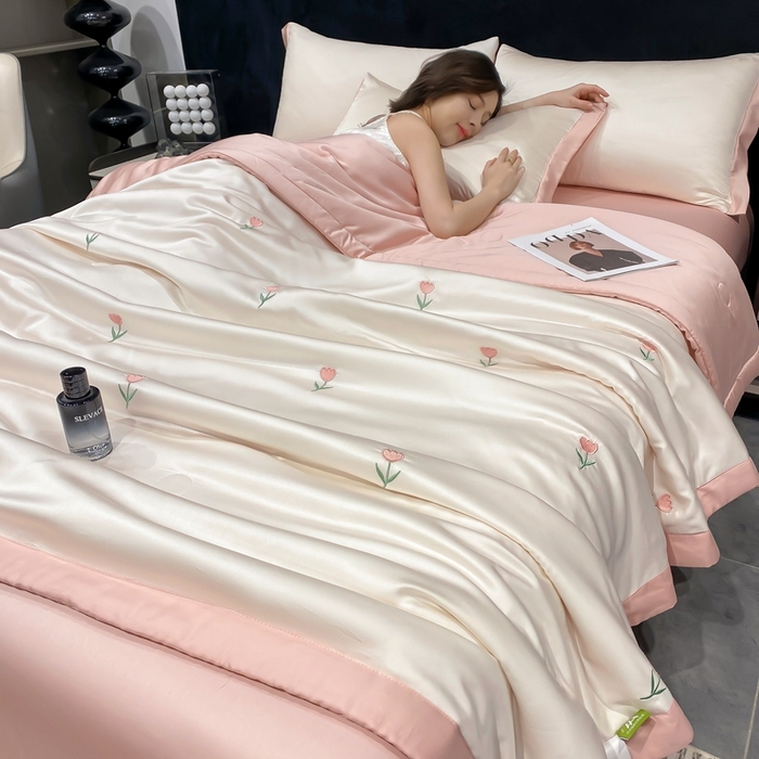 益多眠 2026新款水洗真丝刺绣夏被夏凉被空调被四件套 花朵奶白粉