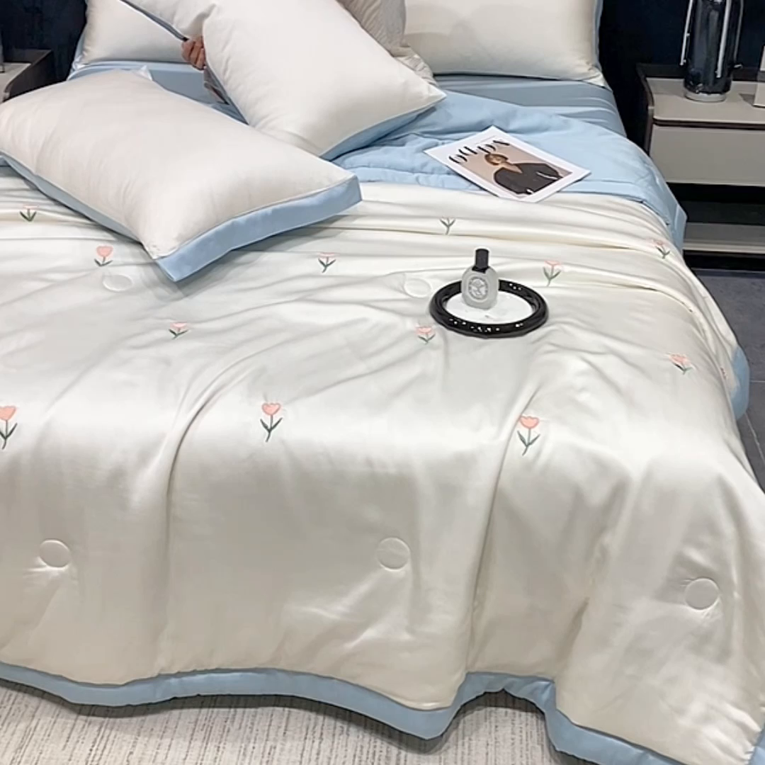 91家纺网 家纺一手货源 找家纺 益多眠 2026新款水洗真丝刺绣夏被夏凉被空调被四件套 花朵奶白兰