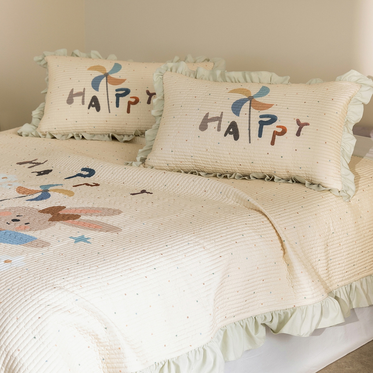 91家纺网 家纺一手货源 找家纺 立奥被业 2026新品古法水洗棉夏被仿棉大版床盖防棉大版夏被 派对绿