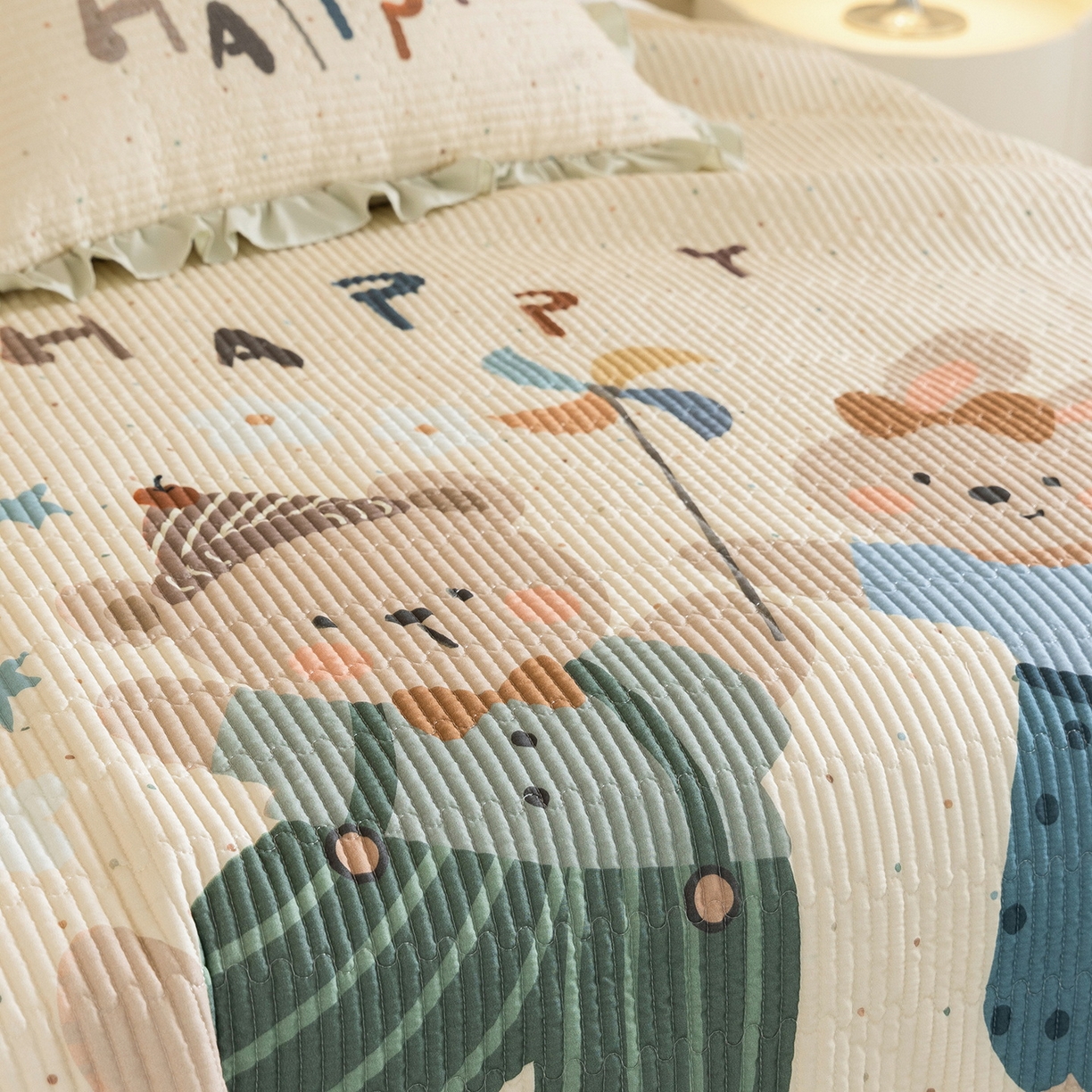 91家纺网 家纺一手货源 找家纺 立奥被业 2026新品古法水洗棉夏被仿棉大版床盖防棉大版夏被 派对绿