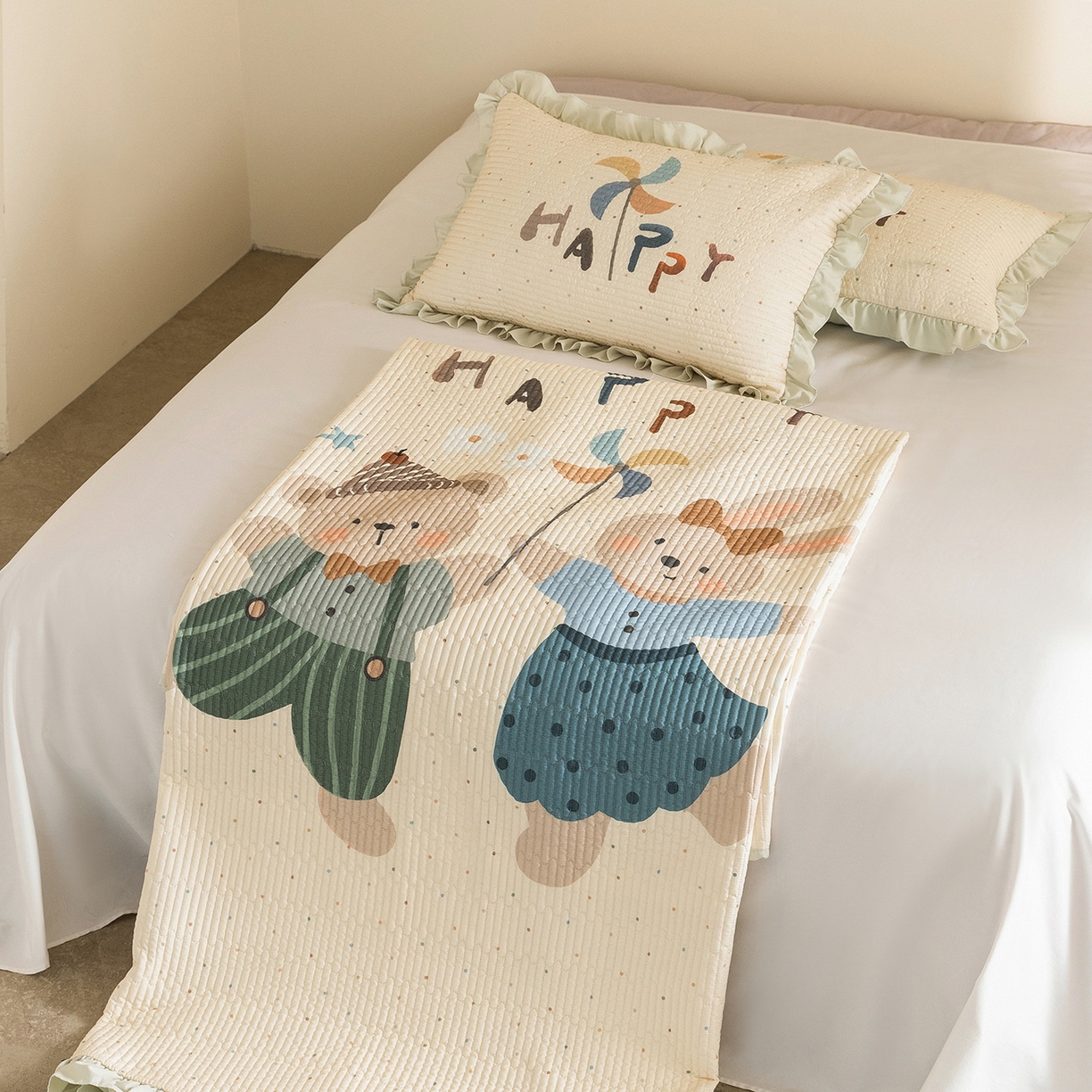 91家纺网 家纺一手货源 找家纺 立奥被业 2026新品古法水洗棉夏被仿棉大版床盖防棉大版夏被 派对绿