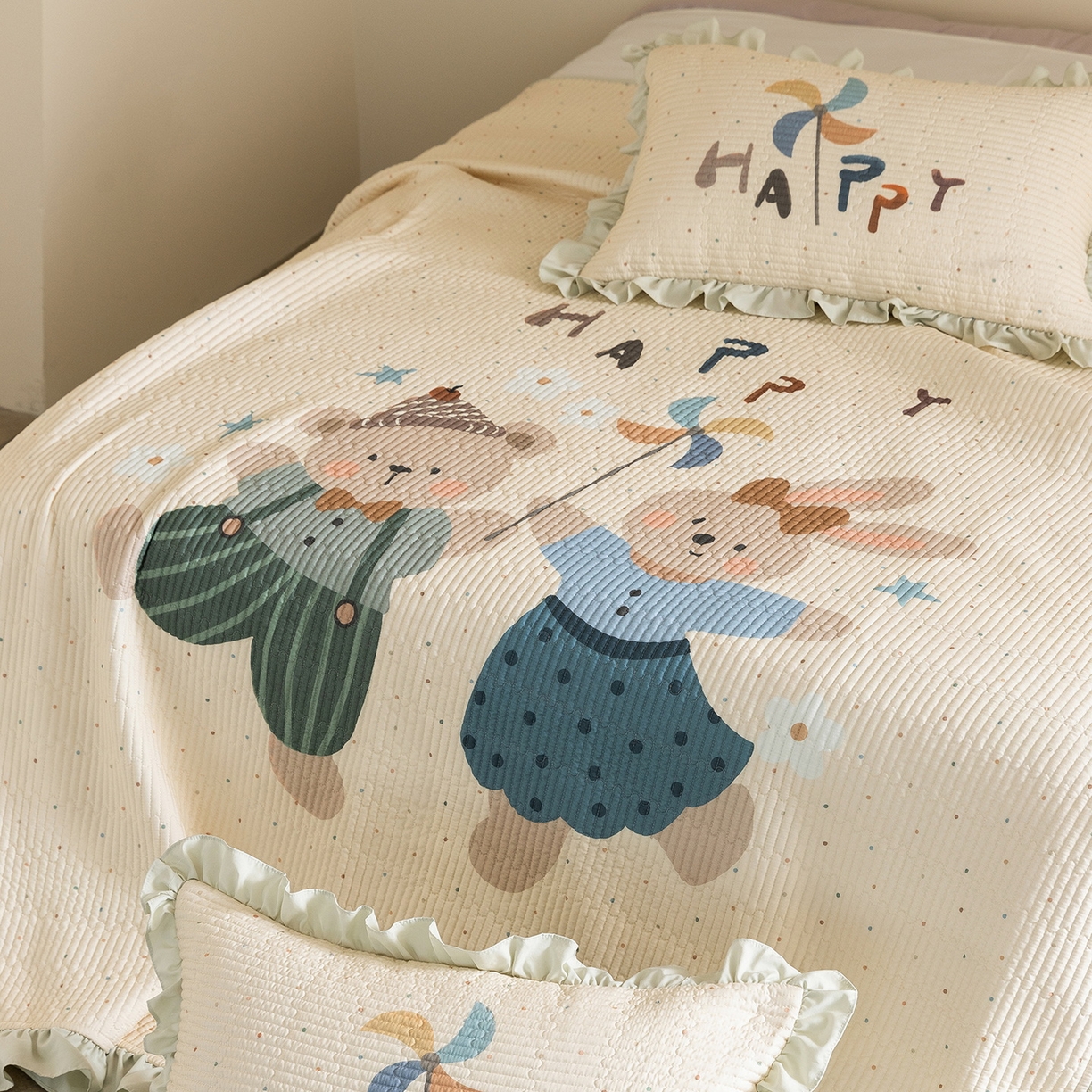 91家纺网 家纺一手货源 找家纺 立奥被业 2026新品古法水洗棉夏被仿棉大版床盖防棉大版夏被 派对绿