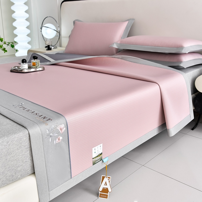 91家纺网 家纺一手货源 找家纺 小牛席业 2026新款华夫格-鲜花清凉冰丝席系列 粉色