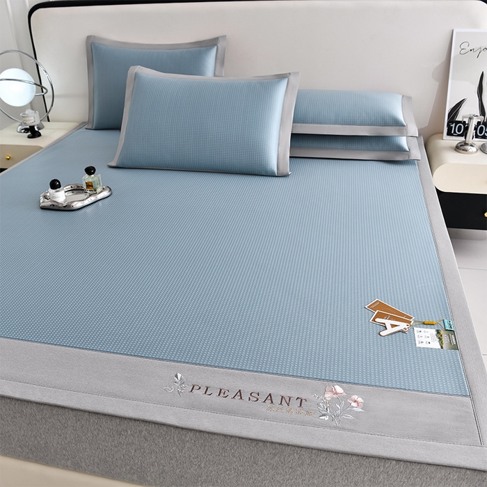 91家纺网 家纺一手货源 找家纺 小牛席业 2026新款华夫格-鲜花清凉冰丝席系列 蓝色