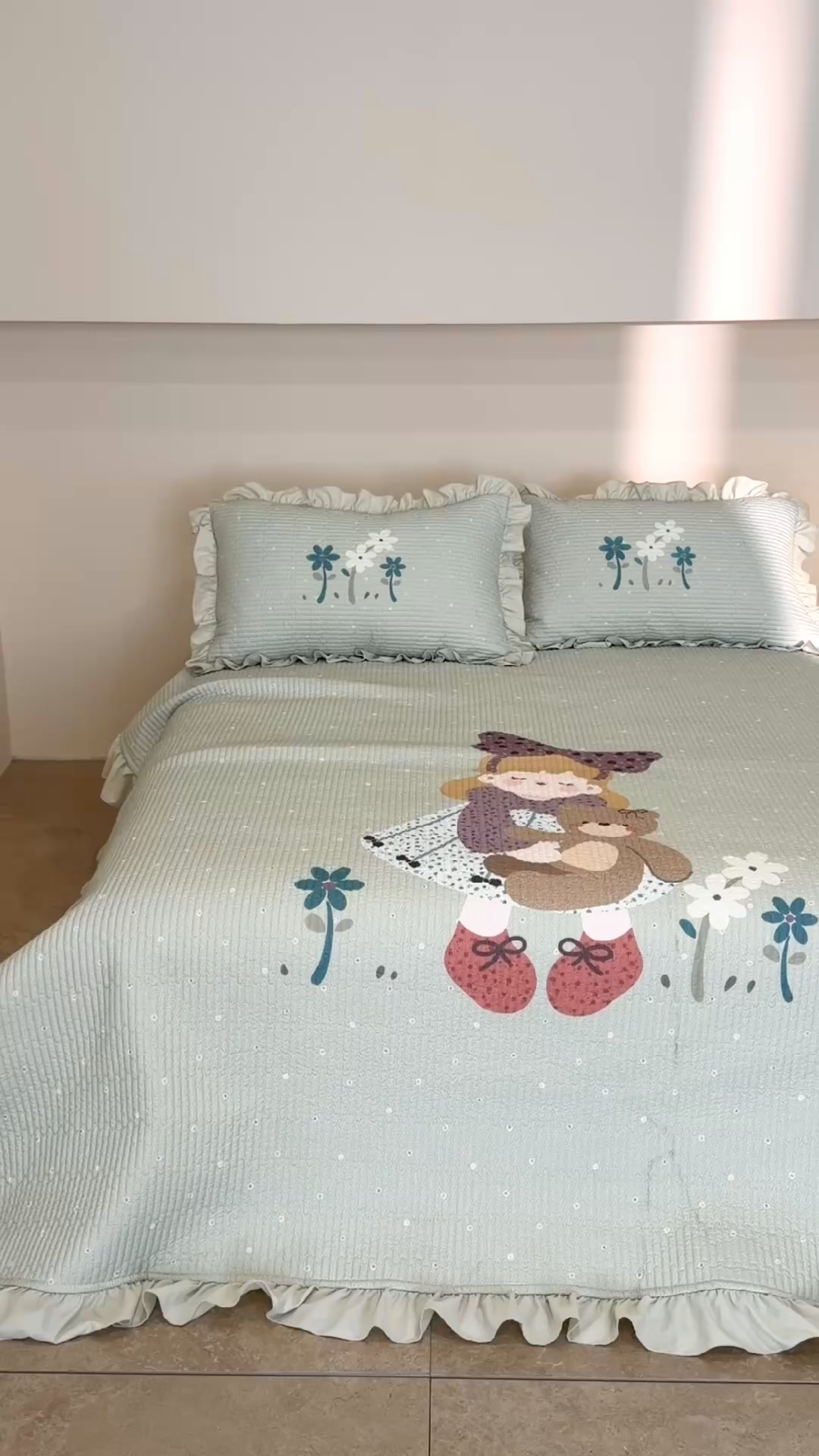 91家纺网 家纺一手货源 找家纺 立奥被业 2026新品古法水洗棉夏被仿棉大版床盖防棉大版夏被 公主绿