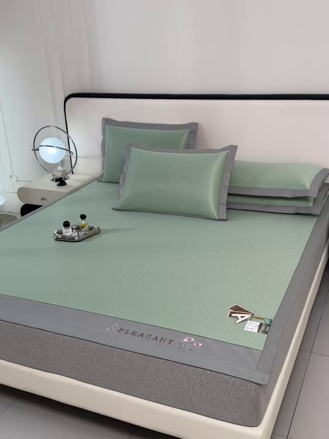 91家纺网 家纺一手货源 找家纺 小牛席业 2026新款华夫格-鲜花清凉冰丝席系列 绿色