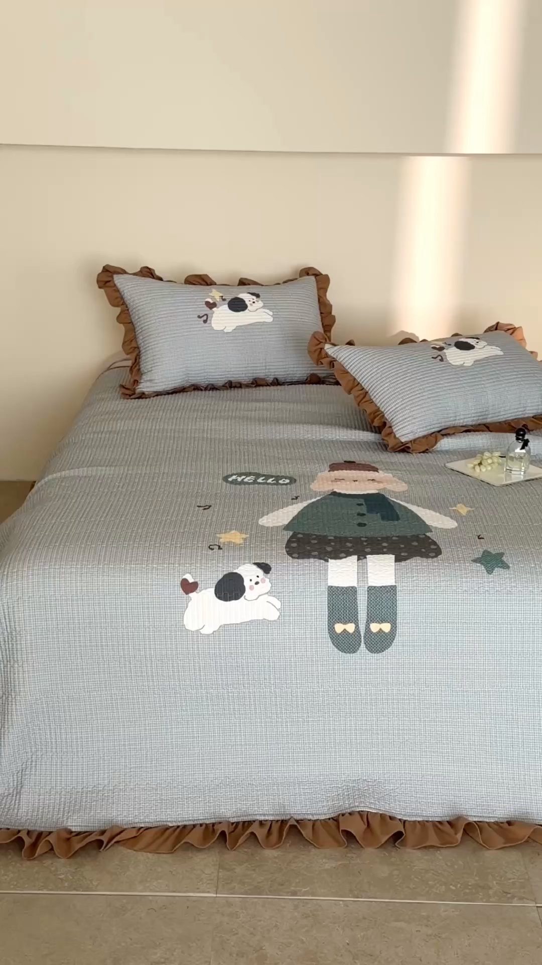 91家纺网 家纺一手货源 找家纺 立奥被业 2026新品古法水洗棉夏被仿棉大版床盖防棉大版夏被 童梦咖