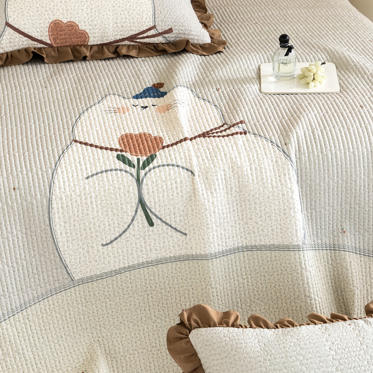 91家纺网 家纺一手货源 找家纺 立奥被业 2026新品古法水洗棉夏被仿棉大版床盖防棉大版夏被 喵星咖