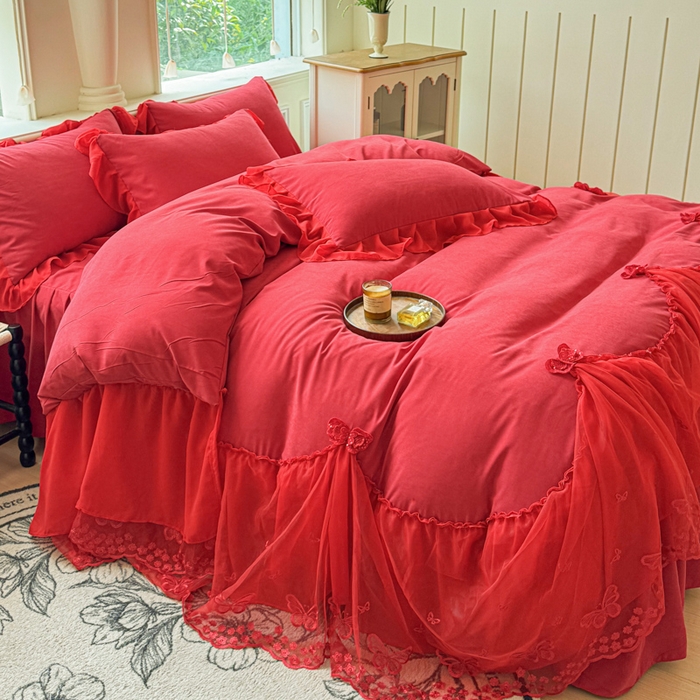 91家纺网 家纺一手货源 找家纺 睡美人 2026新款锦棉糯糯棉韩版蕾丝公主款双层纱被套床裙四件套-翩翩起舞 翩翩起舞-胭脂红