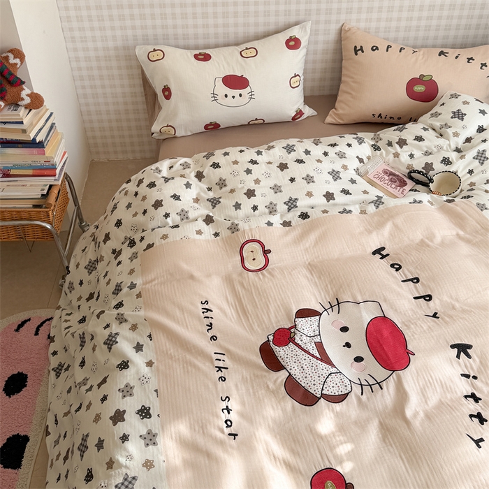 91家纺网 家纺一手货源 找家纺 暖生活 2026新款全棉大版双层纱贴布绣四件套 星星凯蒂