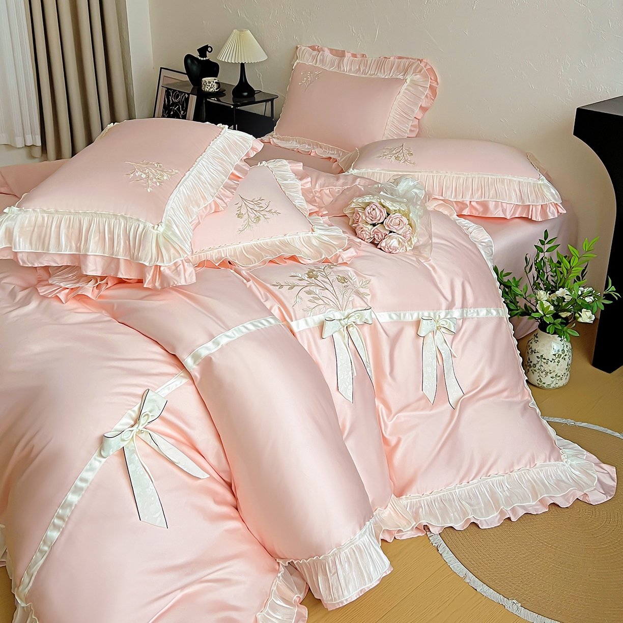 91家纺网 家纺一手货源 找家纺 （总）迪欧芙 2026新款长绒棉刺绣床单款四件套-月影纱