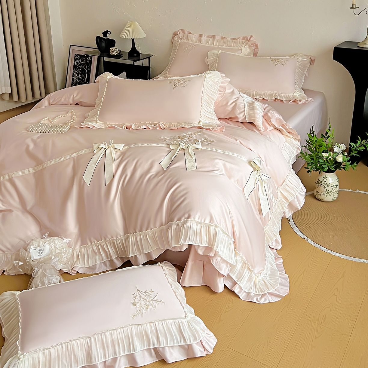 91家纺网 家纺一手货源 找家纺 迪欧芙 2026新款长绒棉刺绣床单款四件套-月影纱 月影纱-玉色