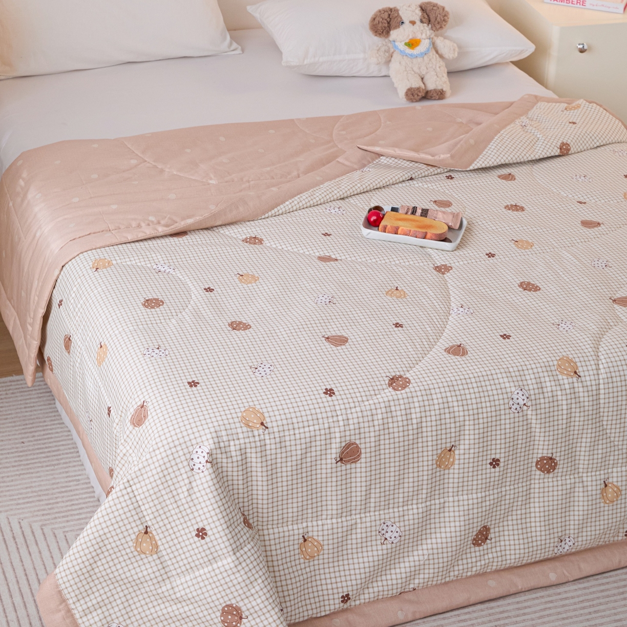 91家纺网 家纺一手货源 找家纺 亿莱鑫 2026春夏新款全棉水洗印花夏被夏凉被空调被 格子南瓜