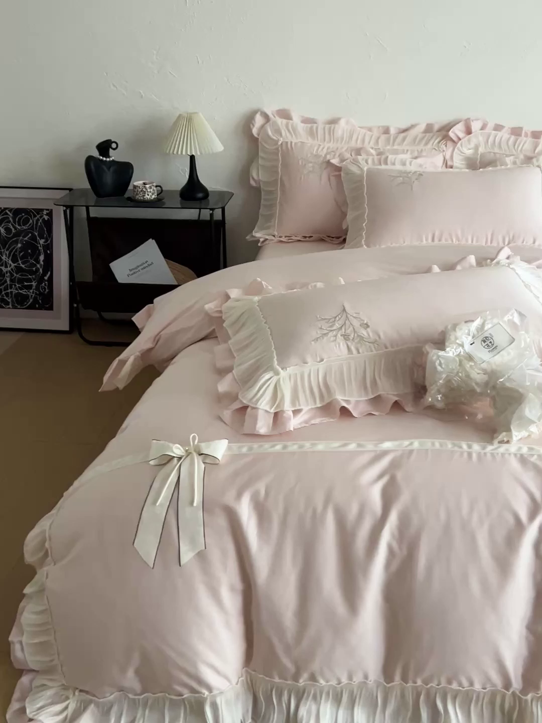 91家纺网 家纺一手货源 找家纺 迪欧芙 2026新款长绒棉刺绣床单款四件套-月影纱 月影纱-玉色