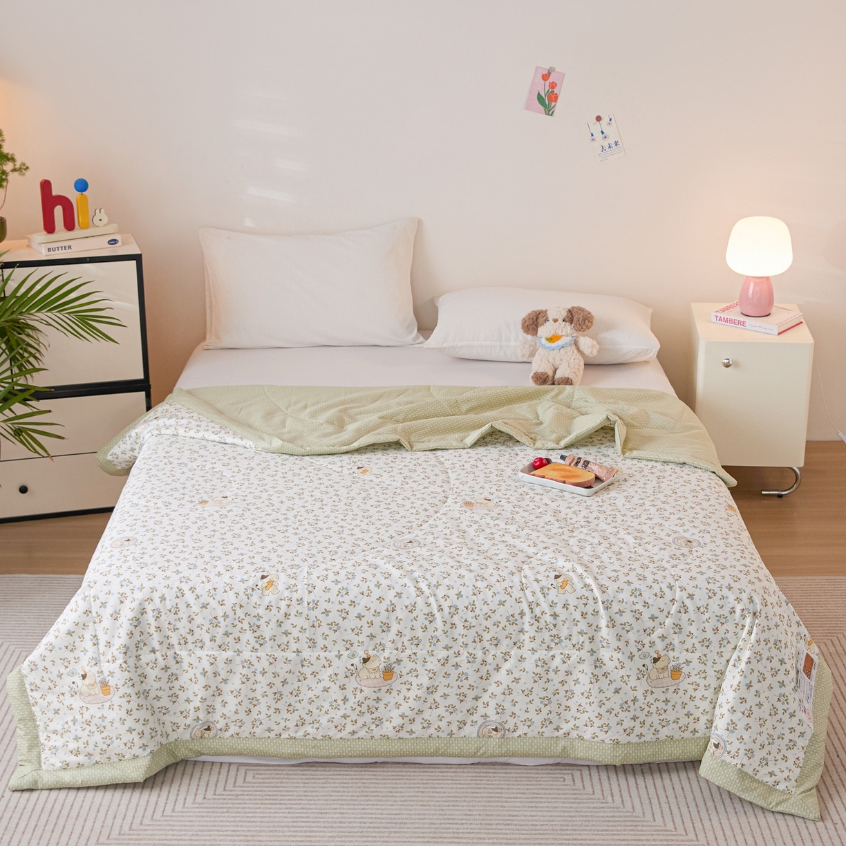 91家纺网 家纺一手货源 找家纺 亿莱鑫 2026春夏新款全棉水洗印花夏被夏凉被空调被 慵懒猫咪