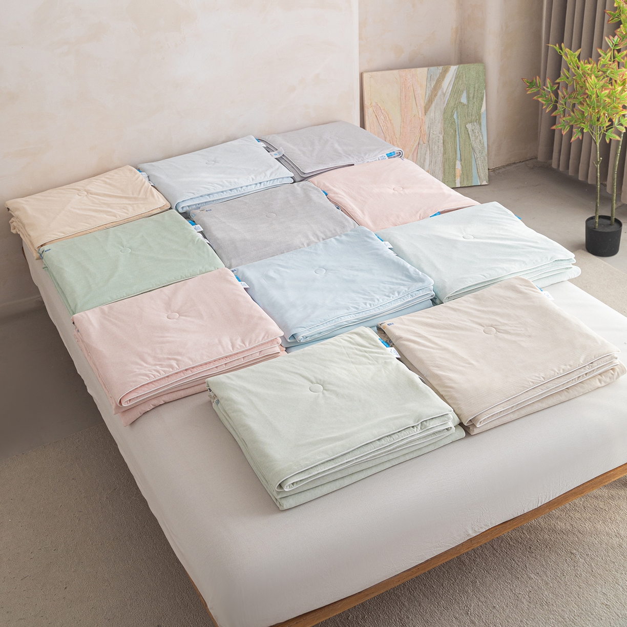 91家纺网 家纺一手货源 找家纺 亿莱鑫 2026春夏新款纯色仿锦氨凉感夏被夏凉被空调被 组合图仅供展示不可下单