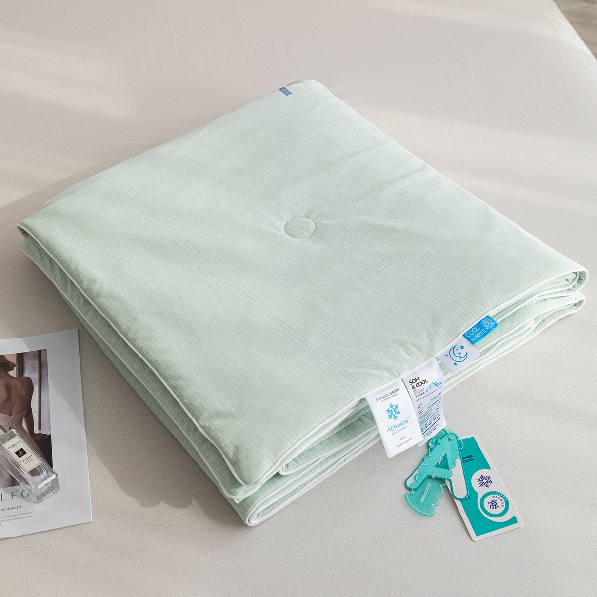 91家纺网 家纺一手货源 找家纺 （总）亿莱鑫 2026春夏新款纯色仿锦氨凉感夏被夏凉被空调被