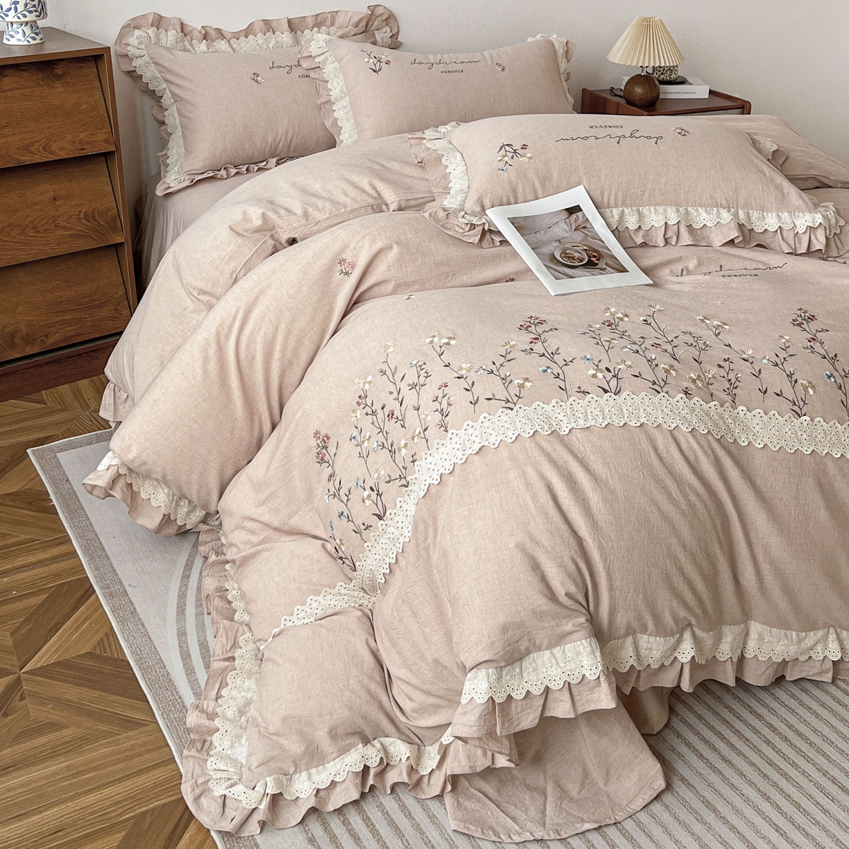 91家纺网 家纺一手货源 找家纺 迪欧芙 2026春夏新款棉麻刺绣床单款四件套-迷迭花香 迷迭花香-粉色