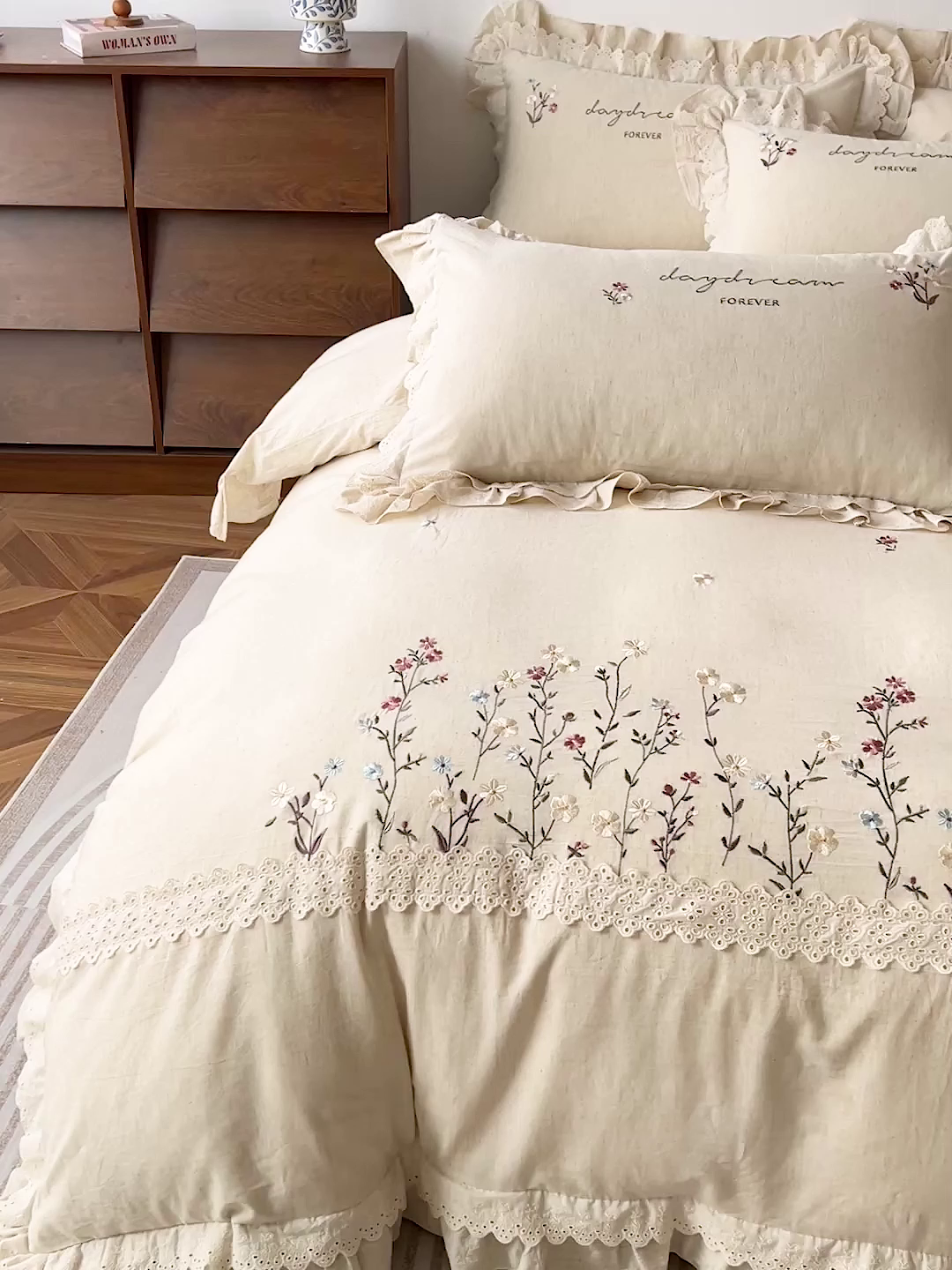 91家纺网 家纺一手货源 找家纺 （总）迪欧芙 2026春夏新款棉麻刺绣床单款四件套-迷迭花香