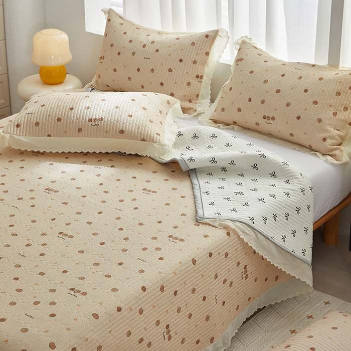 91家纺网 家纺一手货源 找家纺 舒居家纺 2026新款全棉双层纱花边床盖单件床盖单品单床盖 南瓜小贝