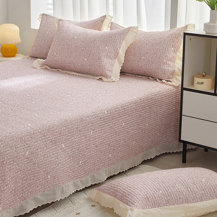 91家纺网 家纺一手货源 找家纺 舒居家纺 2026新款全棉双层纱花边床盖单件床盖单品单床盖 小时光粉