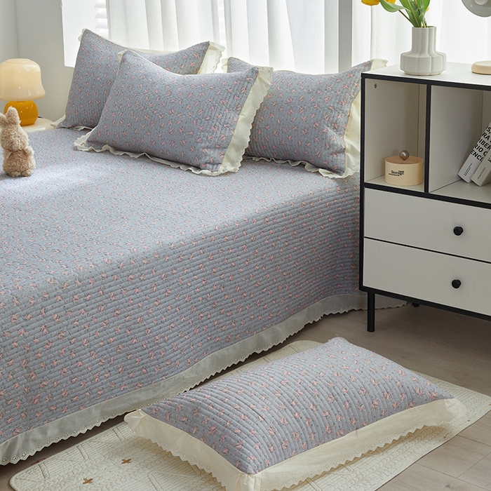 91家纺网 家纺一手货源 找家纺 舒居家纺 2026新款全棉双层纱花边床盖单件床盖单品单床盖 山岚绮梦