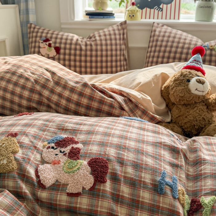 91家纺网 家纺一手货源 找家纺 寐居家纺 2026新款A类色织全棉水洗棉格子毛巾绣四件套系列 马上暴富