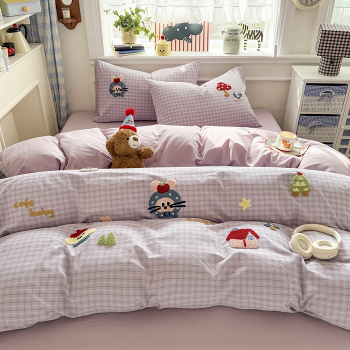 91家纺网 家纺一手货源 找家纺 寐居家纺 2026新款A类色织全棉水洗棉格子毛巾绣四件套系列 蘑菇小筑