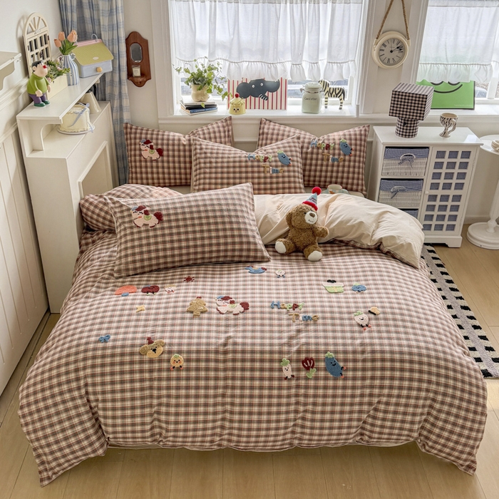 91家纺网 家纺一手货源 找家纺 寐居家纺 2026新款A类色织全棉水洗棉格子毛巾绣四件套系列 马上暴富