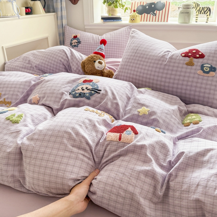 91家纺网 家纺一手货源 找家纺 寐居家纺 2026新款A类色织全棉水洗棉格子毛巾绣四件套系列 蘑菇小筑