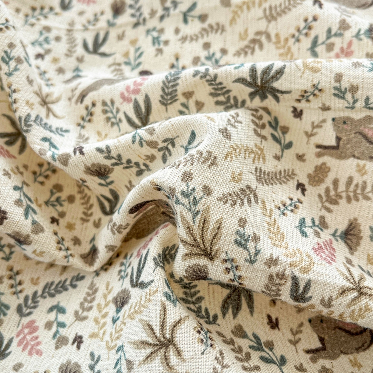 91家纺网 家纺一手货源 找家纺 寐居家纺 2026新款A类复古棉麻四件套 浅花兔影