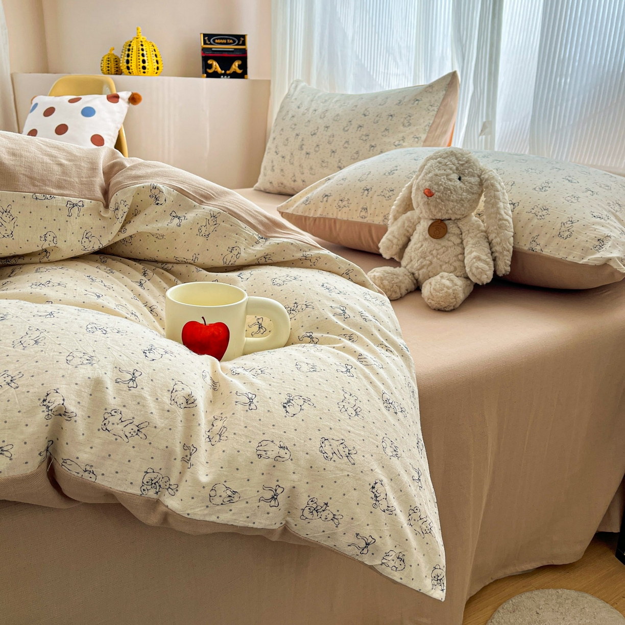 91家纺网 家纺一手货源 找家纺 寐居家纺 2026新款A类复古棉麻四件套 浅梦蝶兔