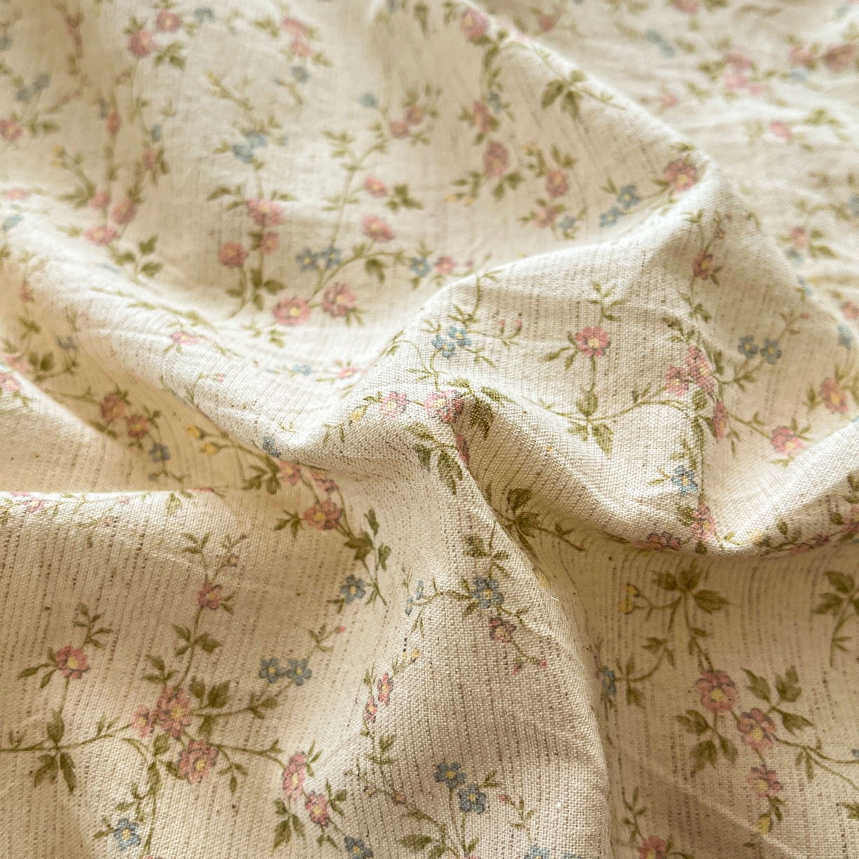 91家纺网 家纺一手货源 找家纺 寐居家纺 2026新款A类复古棉麻四件套 浅夏碎花