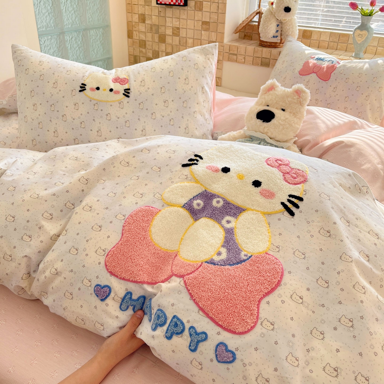 91家纺网 家纺一手货源 找家纺 寐居家纺 2026新款全棉毛巾绣四件套 粉雾kitty