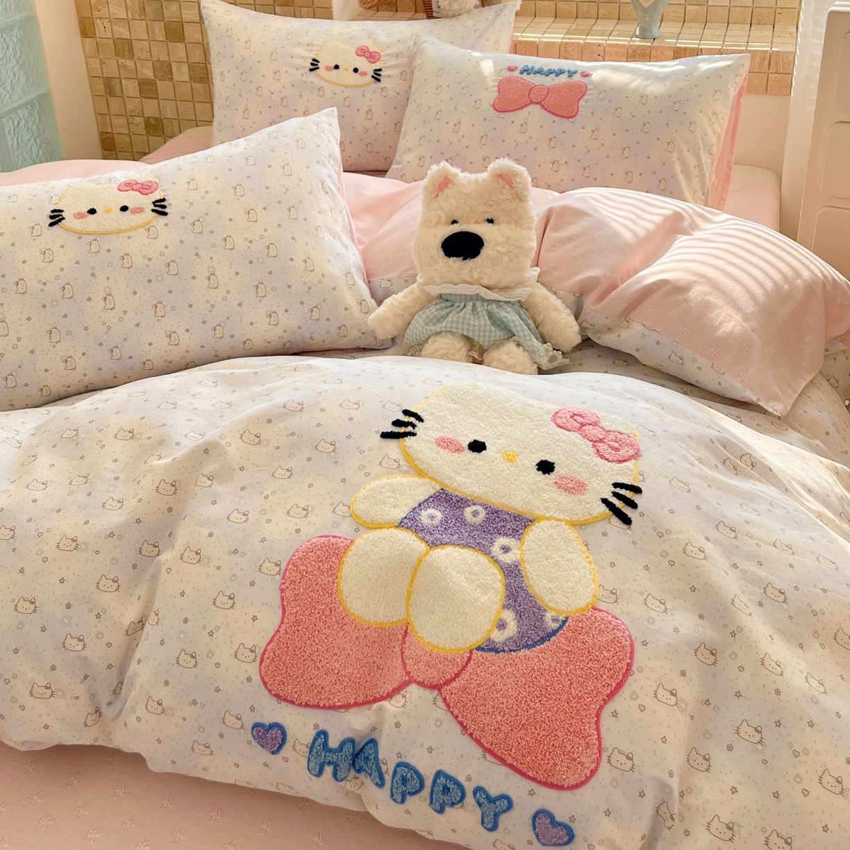 91家纺网 家纺一手货源 找家纺 寐居家纺 2026新款全棉毛巾绣四件套 粉雾kitty