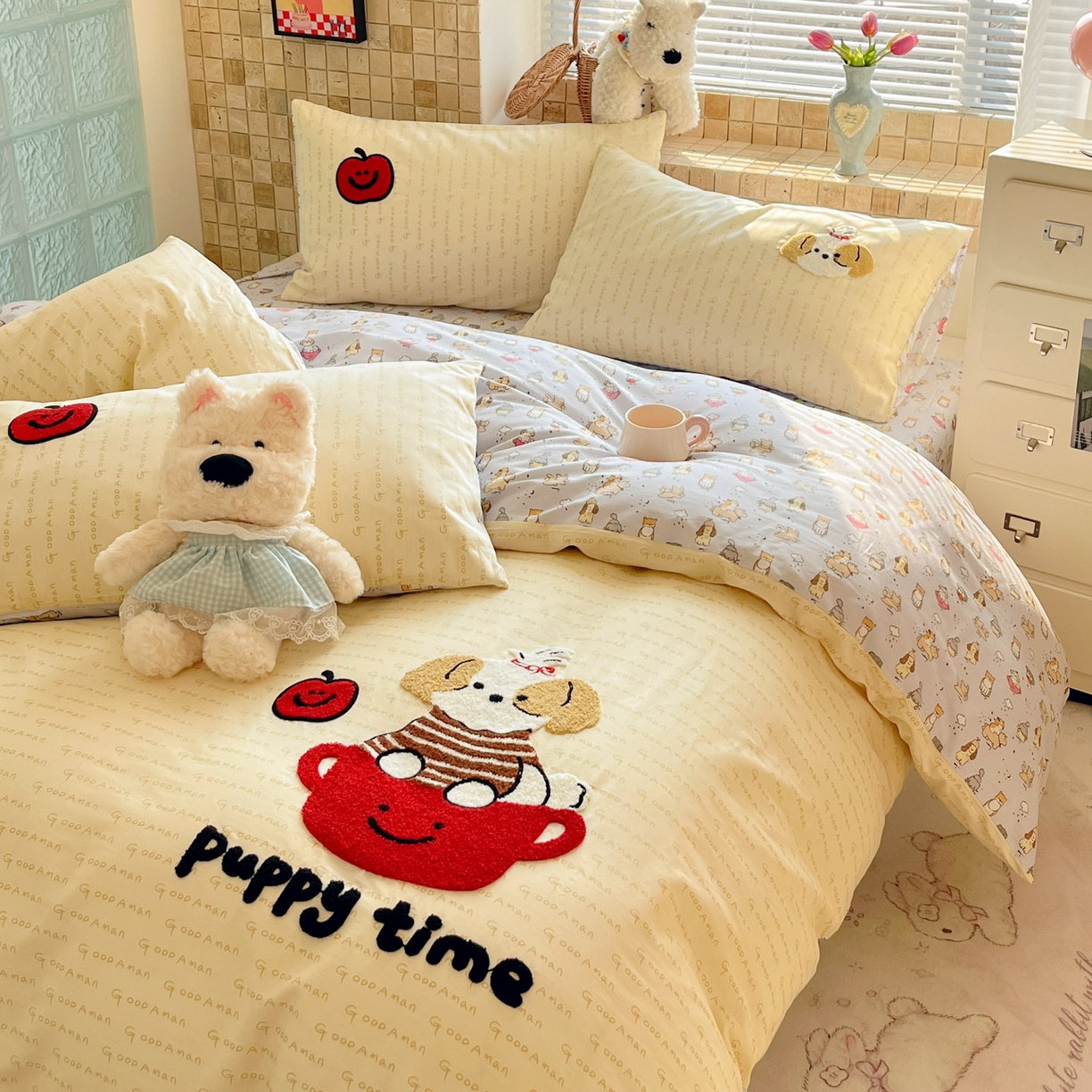 91家纺网 家纺一手货源 找家纺 寐居家纺 2026新款全棉毛巾绣四件套 奶黄茶犬