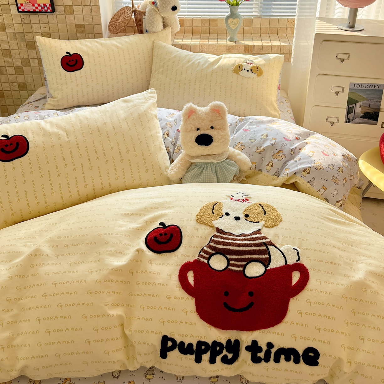 91家纺网 家纺一手货源 找家纺 寐居家纺 2026新款全棉毛巾绣四件套 奶黄茶犬