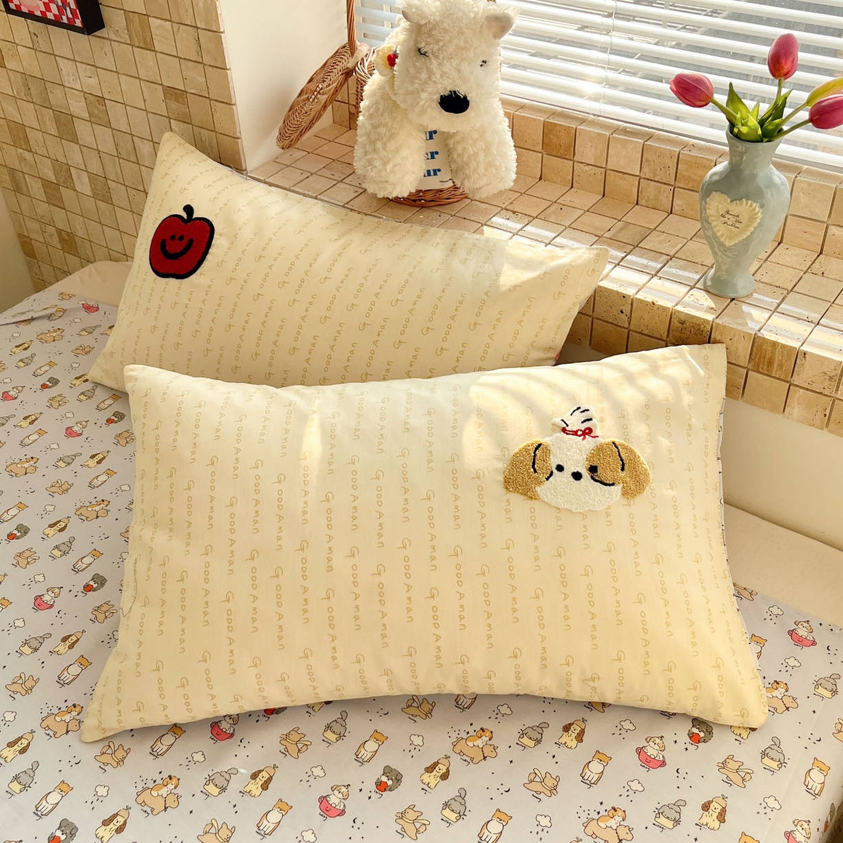 91家纺网 家纺一手货源 找家纺 寐居家纺 2026新款全棉毛巾绣四件套 奶黄茶犬