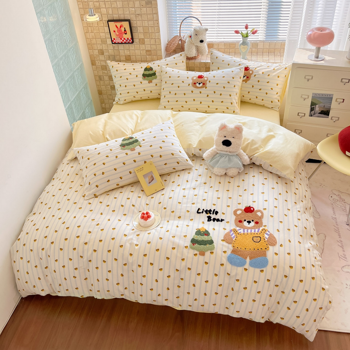 91家纺网 家纺一手货源 找家纺 寐居家纺 2026新款全棉毛巾绣四件套 暖阳熊趣