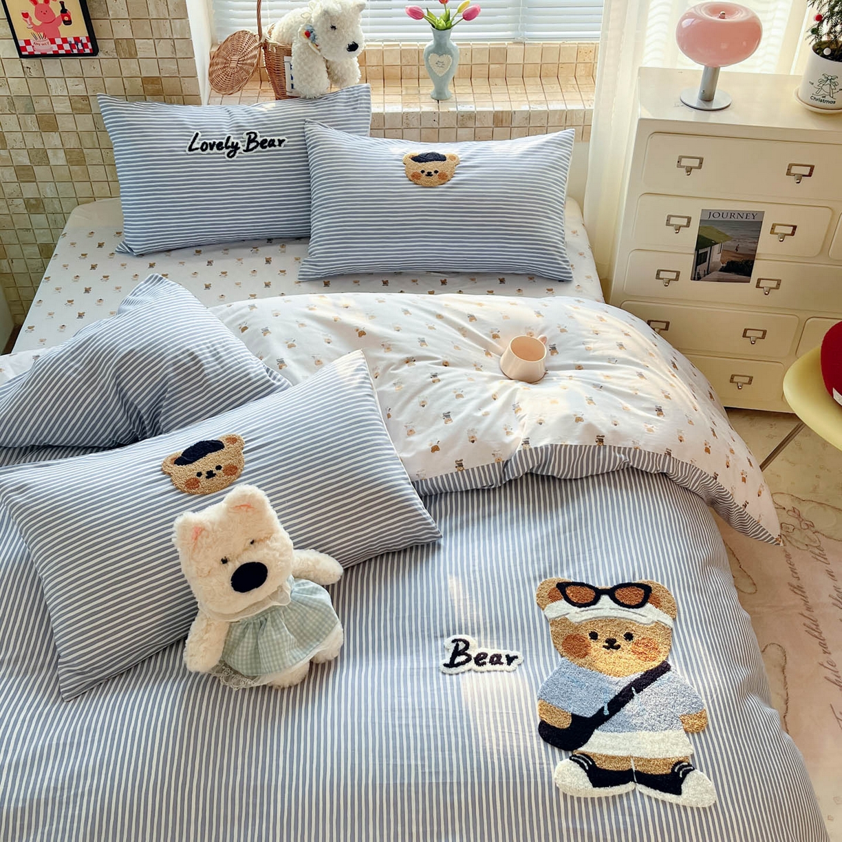 91家纺网 家纺一手货源 找家纺 寐居家纺 2026新款全棉毛巾绣四件套 条纹酷熊