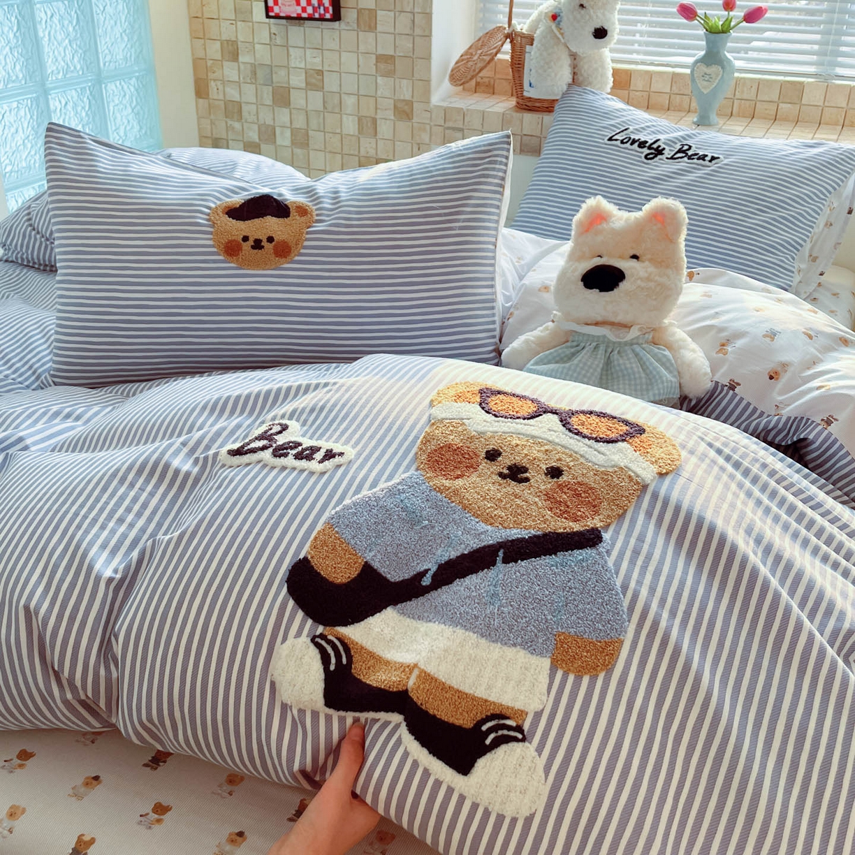 91家纺网 家纺一手货源 找家纺 寐居家纺 2026新款全棉毛巾绣四件套 条纹酷熊