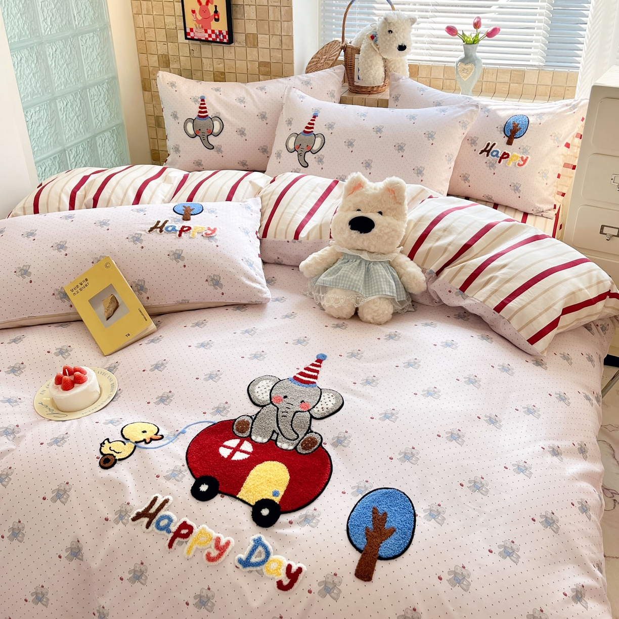 91家纺网 家纺一手货源 找家纺 寐居家纺 2026新款全棉毛巾绣四件套 巡游象仔