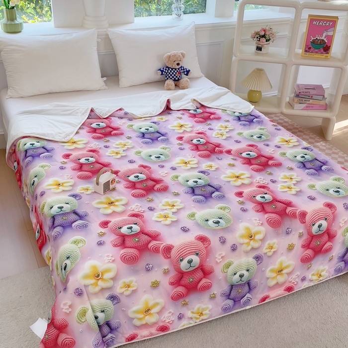 91家纺网 家纺一手货源 找家纺 默忆 2026新款直播热款5D数码凉感冰丝夏被 凯特熊紫